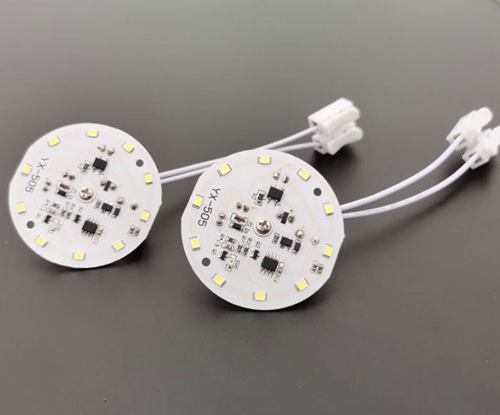 PCBA พร้อม 10 LED และ USB Connector สําหรับเสียงและแสง Sensing ไฟเพดานบูรณาการสนับสนุนการติดตั้งแม่เหล็ก