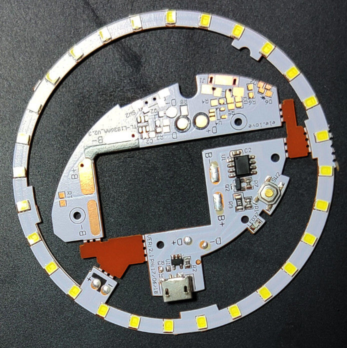 การผลิต PCB แบบยืดหยุ่นชั้นเดียว สําหรับกระจกแต่งตัวเล็ก LED Light With USB Connector